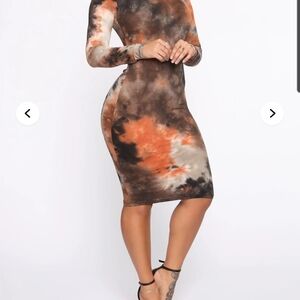 Tie-Dye Long Sleeve Bodycon Dress